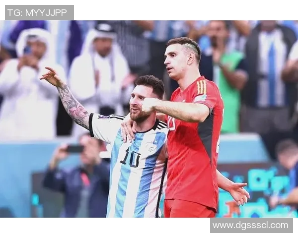 足球名将马丁内斯领衔背景墙设计展示独特魅力与精神风貌