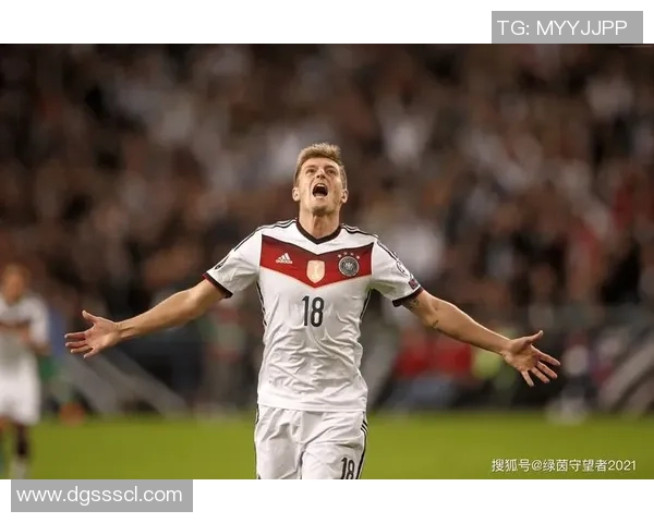 德国足球巨星引领未来 球场上的新高峰与崭新辉煌