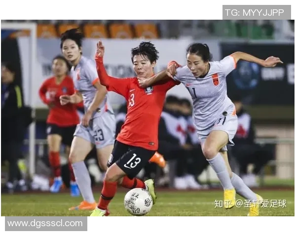 女足球星与贝尔哈特的深厚友谊与合作关系解析